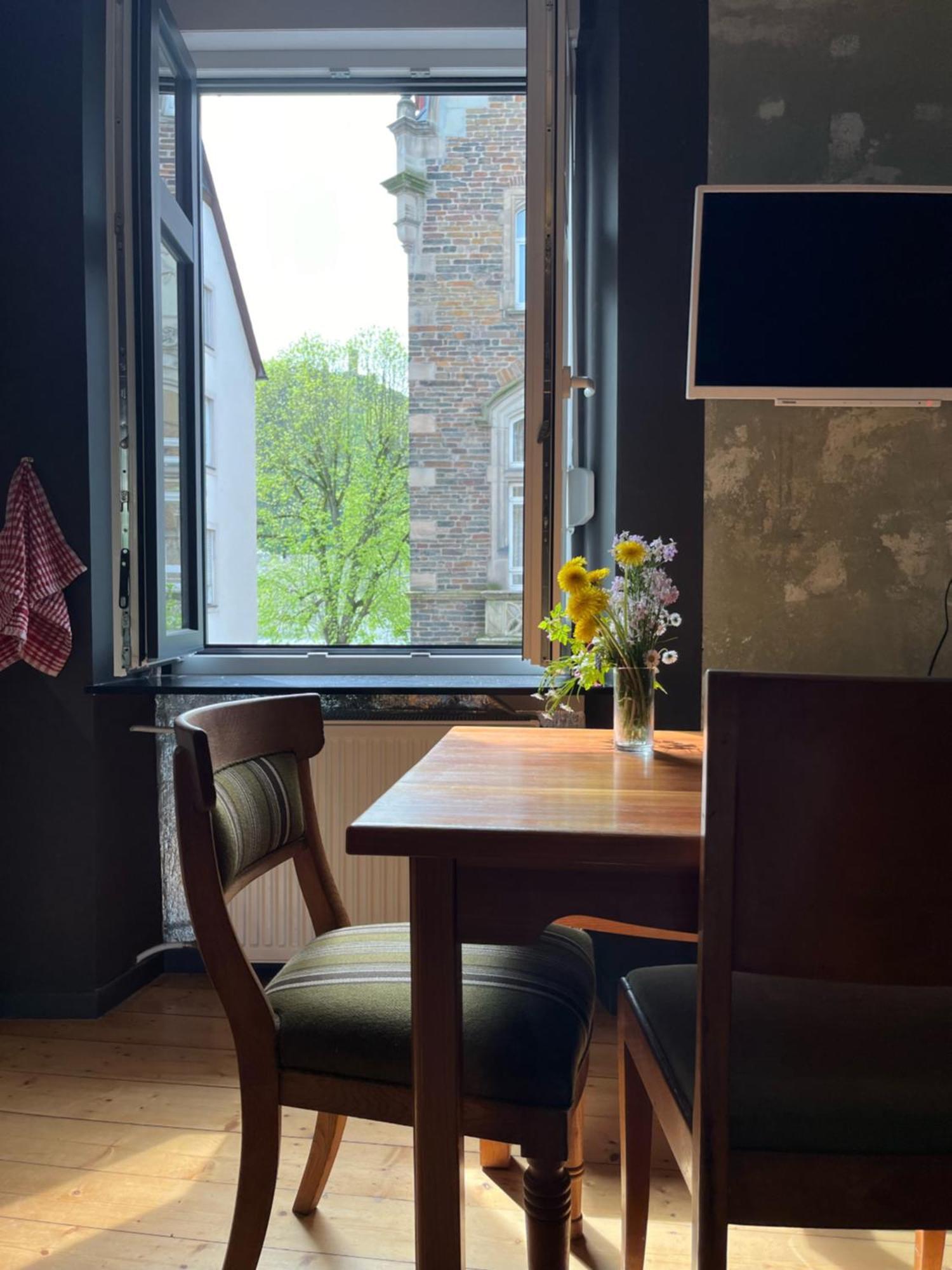 Vis-A-Vis Apartments Traben-Trarbach Eksteriør bilde